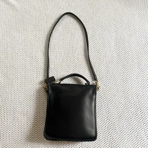 Coach Blue Leather Vintage Slim Station Shoulder Top Handle Flap Turn Lock Bag thumbnail 11