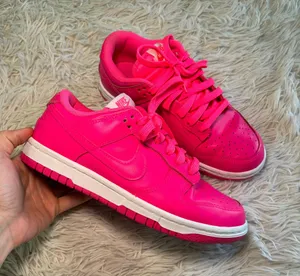 Nike Women’s Dunk Low thumbnail 2