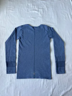Alo Blue Ribbed Long Sleeve Workout Shirt thumbnail 2