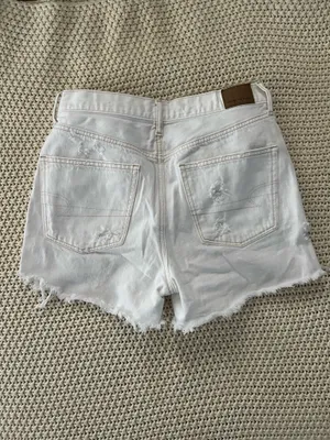White Denim Shorts American Eagle thumbnail 2