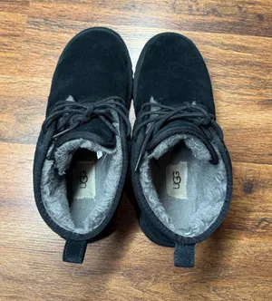 UGG Boots thumbnail 1
