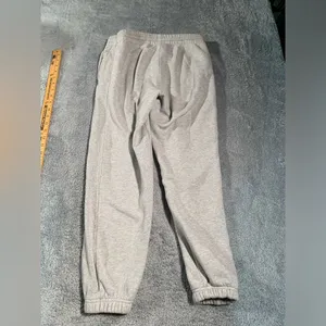 Aritzia TNA sweatfleece Gray Jogger Sweatpants boyfriend fit small thumbnail 11