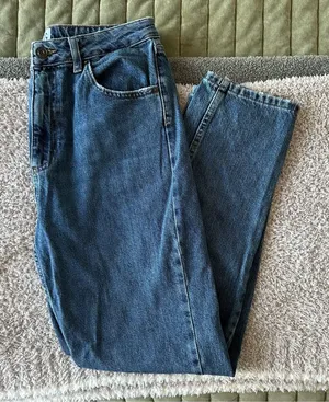 BDG Classic Blue Denim Mom Jeans thumbnail 1