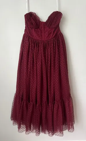 Lulus Burgundy Swiss Dot Tulle Midi Dress S ♟️ thumbnail 1