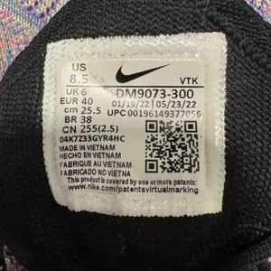 Nike | Flyknit Racer Rainbow Multi Color Shoes Size 8.5 Tennis Gym Athletic thumbnail 6
