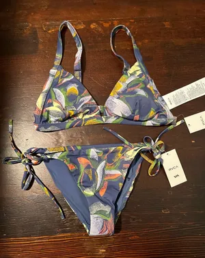 RVCA $105 Blue Floral Pixie Bikini Set New Size‎ Medium thumbnail 1