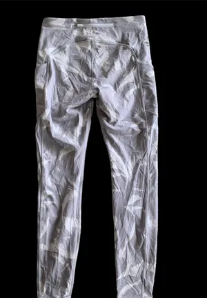 White/Grey Mid Rise-High Waisted Leggings w/ Pockets thumbnail 7