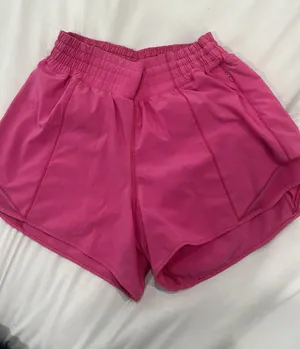 Lululemon pink high rise Hotty Hot size 6 shorts thumbnail 1