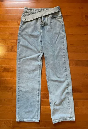 Boutique Straight Leg Jeans thumbnail 2