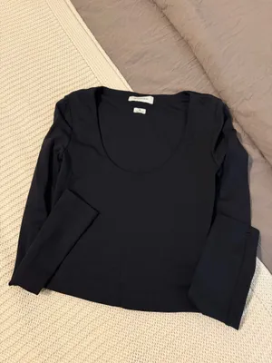 Aritzia Babaton Top thumbnail 2