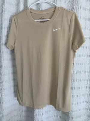 Nike Dri-Fit Women’s T-Shirt Medium thumbnail 1