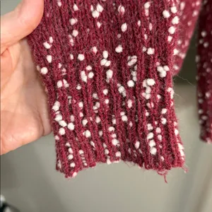 Andree by‎ Unit Bobble Speckled Sweater Size M Maroon White Oversized Cozy Knit thumbnail 3