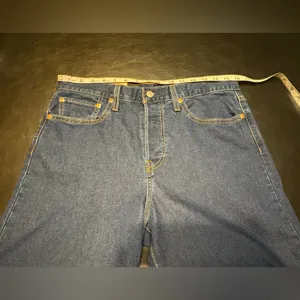 Levi's Women's Straight Wedgie Fit Jeans button fly in Dark Blue Wash NWT 31 thumbnail 10