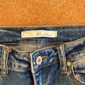 KanCan distressed skinny stretchy jeans size 26 thumbnail 2