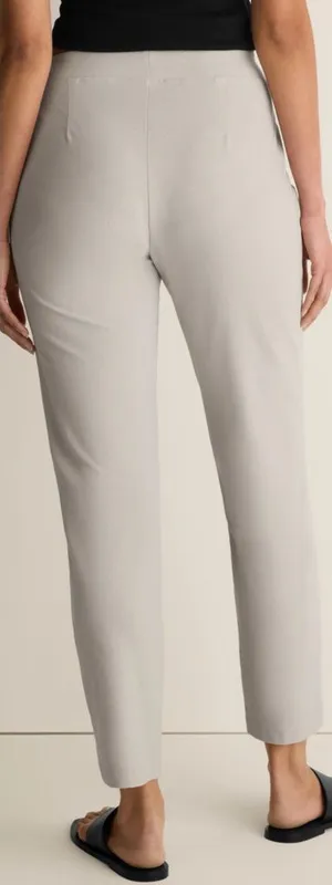 Eileen Fisher Washable Stretch Crepe Slim Pant in Chalk Size Large thumbnail 1