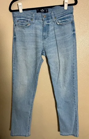 Hollister Women's Light Blue Slim Straight‎ Leg Jeans size w 29 L 30 thumbnail 1