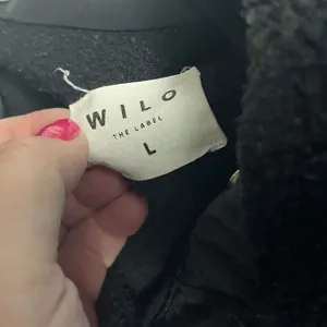 Anthropologie Willow the Label size L black fleece pullover. thumbnail 3