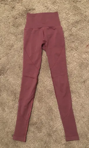 Alphalete leggings thumbnail 3