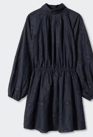 Dress thumbnail 4