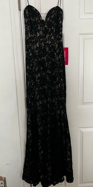 PromGirl Maxi Black Lace Prom Dress thumbnail 1