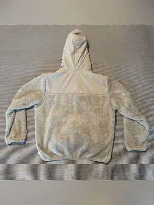 ZYIA Active Plush Sherpa Jacket in Light Gray thumbnail 2