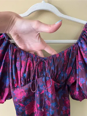 For Love & Lemons Floral Puff-Sleeve Square Neck Bodysuit in Magenta and Purple thumbnail 4
