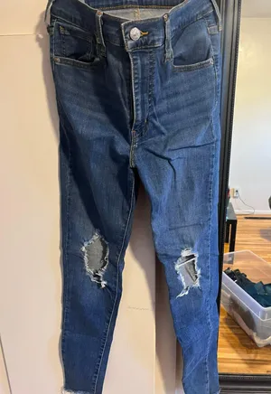 Mile High Super Skinny Jeans thumbnail 1