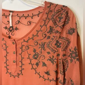 Free People Pennies Sequel Embroidered Peasant Semi-Sheer Blouse Sz M thumbnail 8