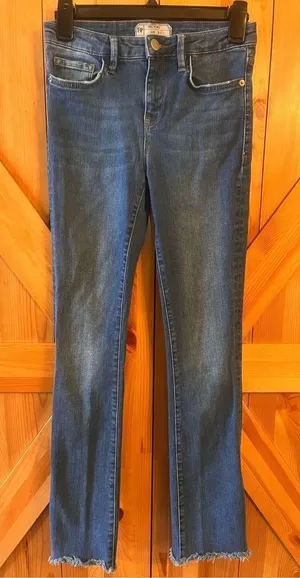 Free People, distressed jeans, size 25 ￼(1665) thumbnail 1