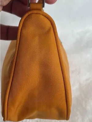 Authentic Prada Re-Edition 2002 Cloth Handbag thumbnail 7