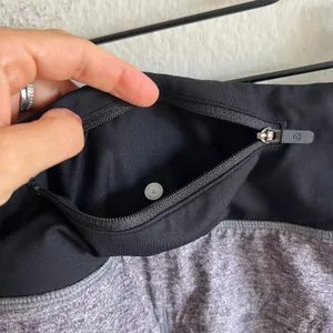 LULULEMON Run Times Short II 4" Heather Lux Black Grey Shorts Womens 4 thumbnail 5