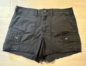 American Eagle Outfitters Black High Rise 90’s Boyfriend Short thumbnail 1