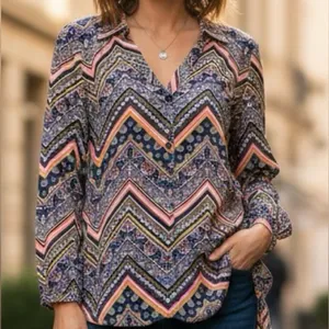 Est 1946 Boho Geo V Neck Blouse Black Size L thumbnail 1