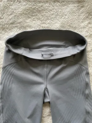 Lululemon SenseKnit Running High-Rise Short 10" Grey Size 6 thumbnail 8