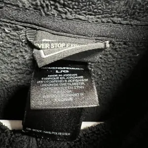 The North‎ Face women's large jacket thumbnail 2