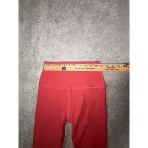 Beyond Yoga High Waisted 7/8 Leggings coral pink thumbnail 7
