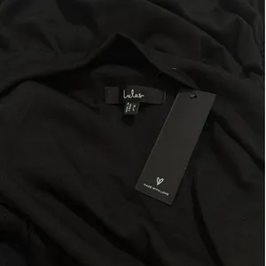 Lulus Fauna Black Twisted One-Shoulder Bodycon Midi Dress size XL NWT thumbnail 7