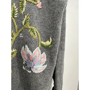 Vtg Tiara International Cardigan Women S Gray Floral Embroidered Grandma Cottage thumbnail 4