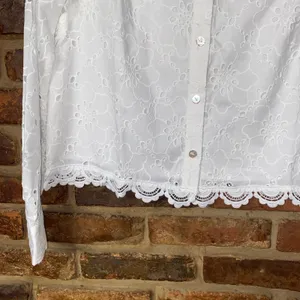 Lilly Pulitzer White Singrid Eyelet Long Sleeve Button Down Top Women's Size XS thumbnail 4