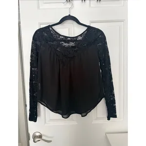 Lush Black Lace Yoke Long Sleeve Blouse thumbnail 4