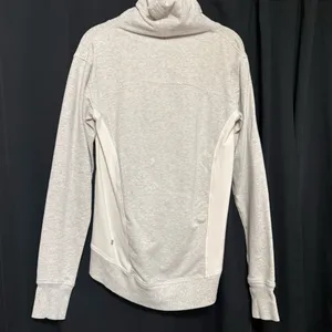 Lululemon On The Double Pullover Heathered White Size 6 thumbnail 9