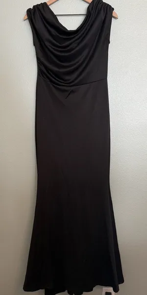 black floor length formal dress gown size medium thumbnail 1