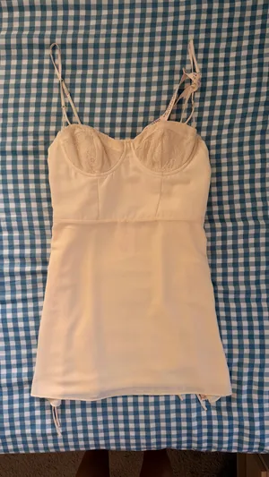 Oh Polly Dress thumbnail 5