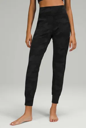 Lululemon Align Joggers thumbnail 1