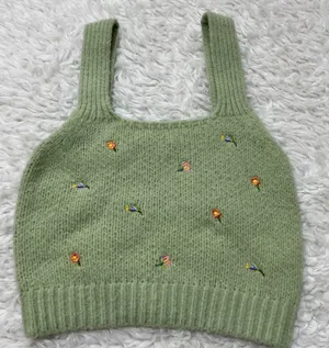 English Factory Knit Tank Top Green Floral Embroidered Square Neck Medium thumbnail 1