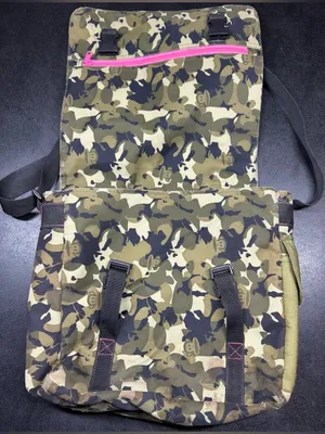 Paul Frank Vintage Green Camo Messenger Style Canvas Shoulder Bag thumbnail 3