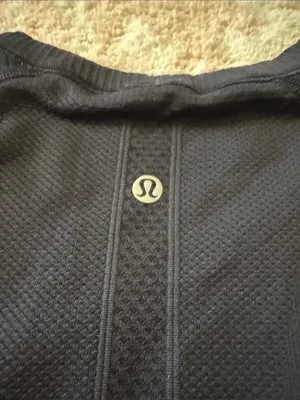 Lulu lemon 🍋 swiftly Black Athletic Tee - SWEAT LIFE thumbnail 5