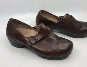 Dansko Dark Brown Unisex Clogs Size: EU 40 thumbnail 3