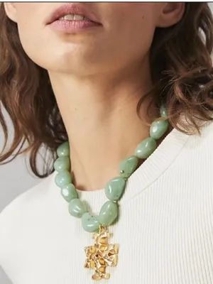 Tory Burch | Gold Plated Icon Pendant Necklace w/Green Beads | Magnetic Closure thumbnail 2