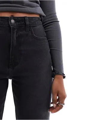 Hollister Ultra High-Rise 90s Straight Jeans In Washed Black thumbnail 3